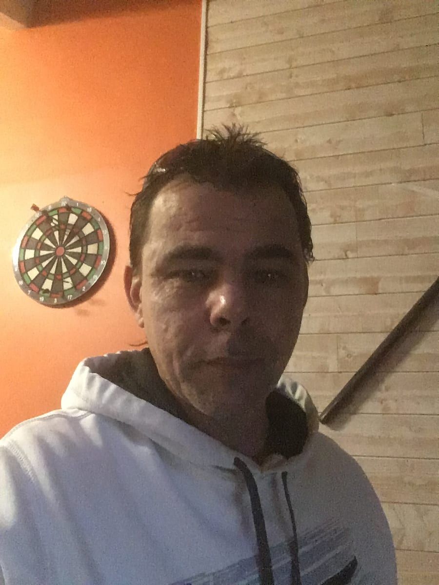 Profil von Ouri